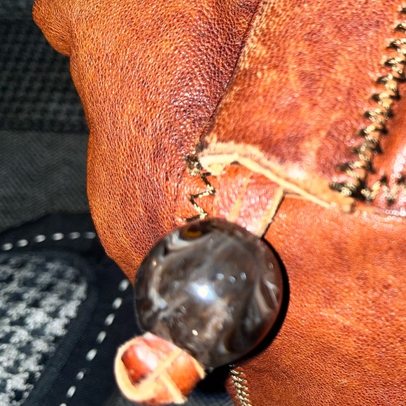 👝Brown and Round Genuine Leather Fossil Bag 🤩 - Picture 4 of 7